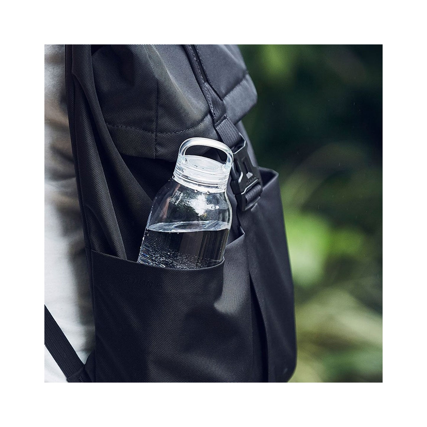 Kinto WATER BOTTLE 300ml Transparent Copolyester with Handle and Twist Lid