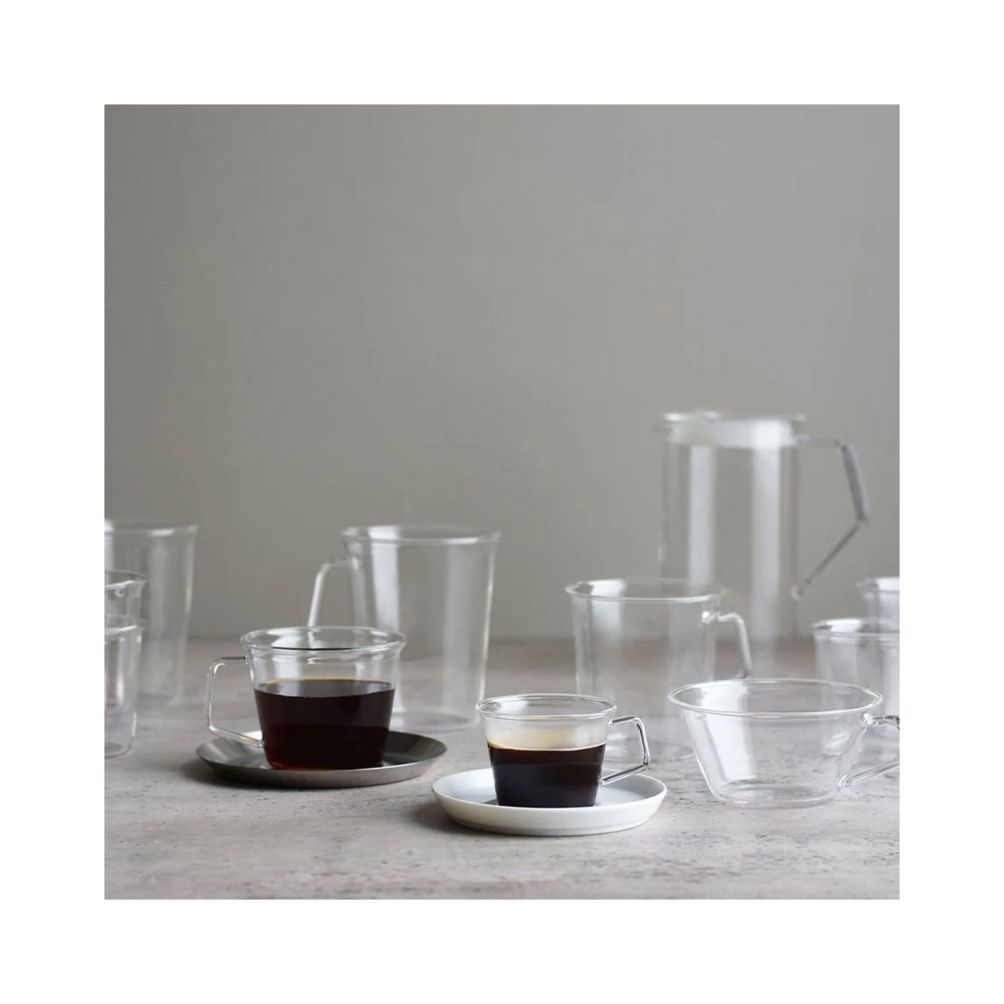 Kinto CAST Cafe Latte Mug 430ml - Ergonomic Handle & Smooth Flow Design