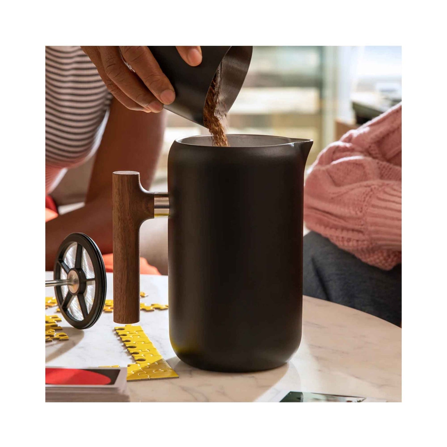 Fellow Clara French Press w Walnut Handle – 680ml / 24oz