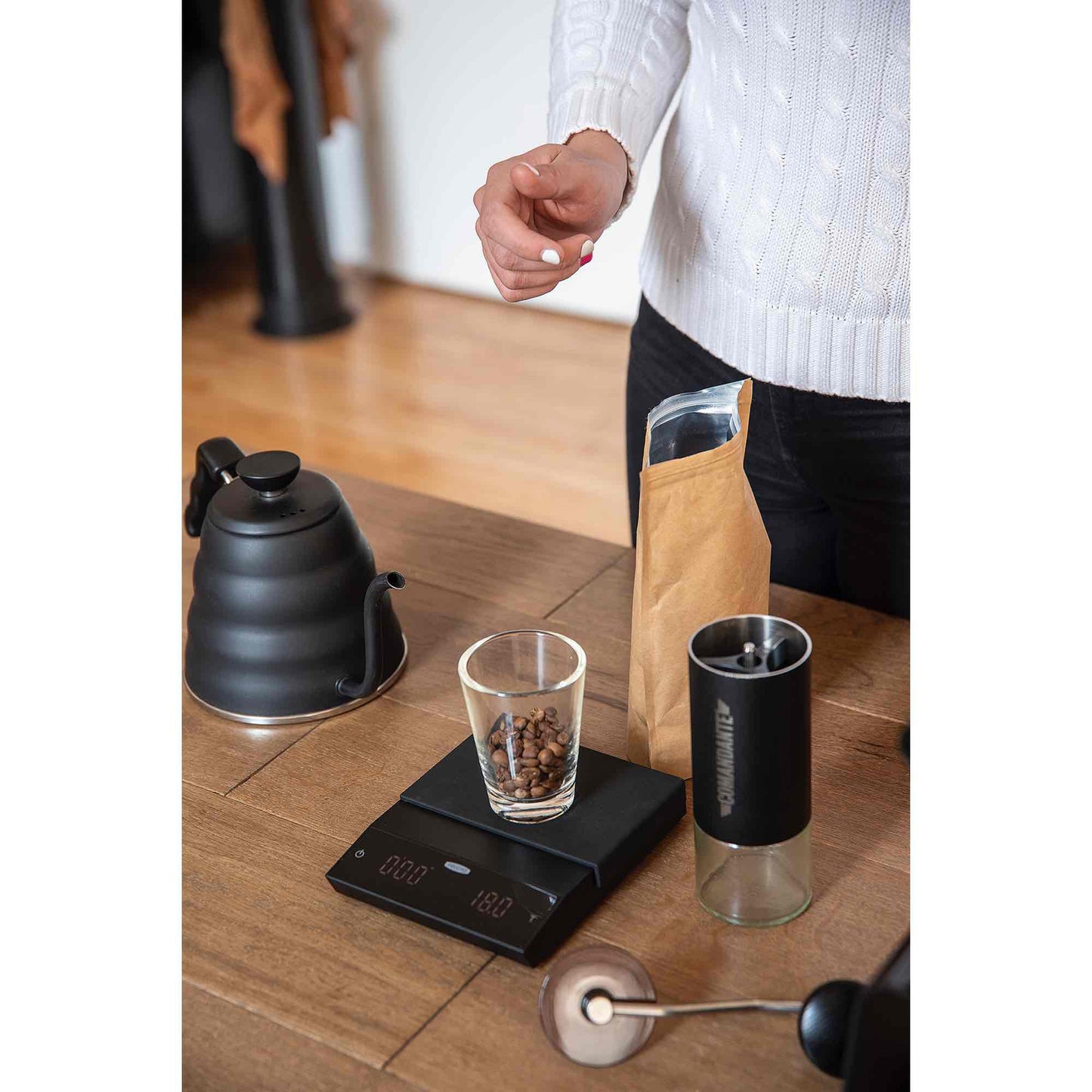Felicita Incline Bluetooth Smart Scales - Black