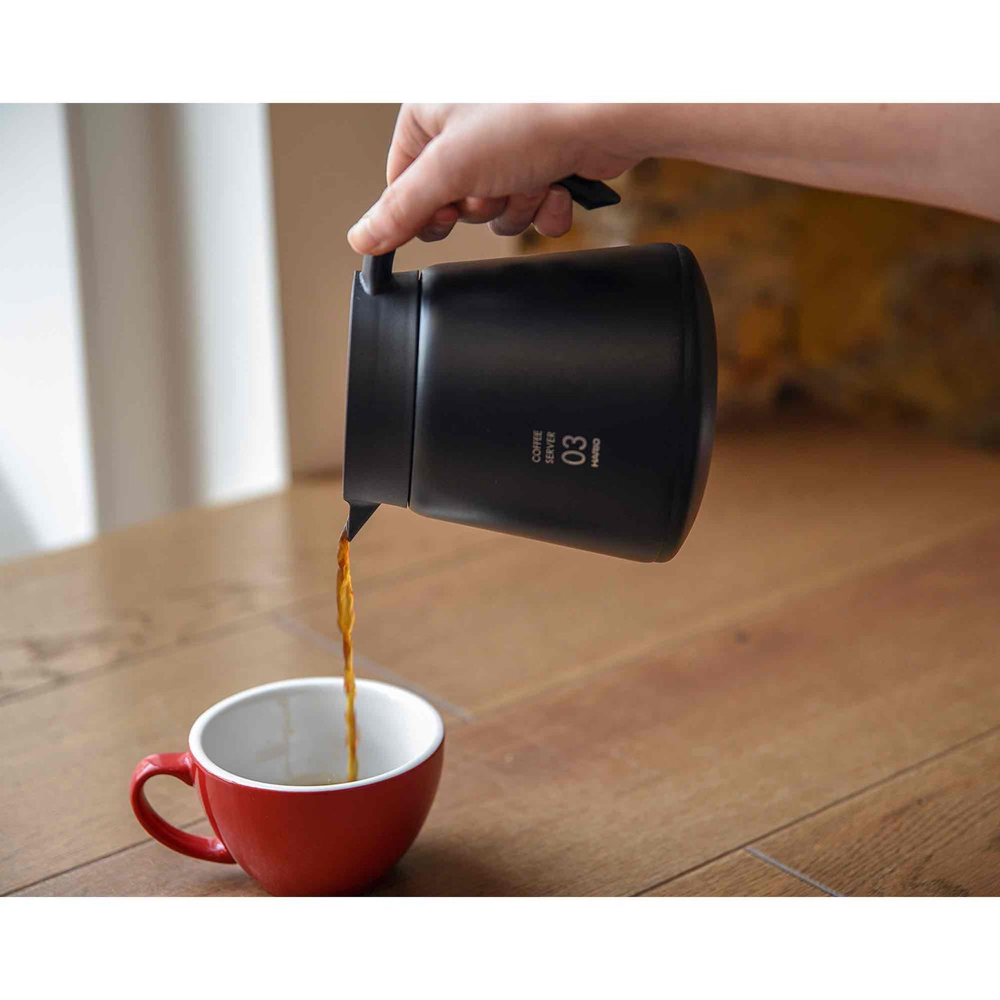 Hario V60 03 Heat Resistant Coffee Server - 750ml - Black or White