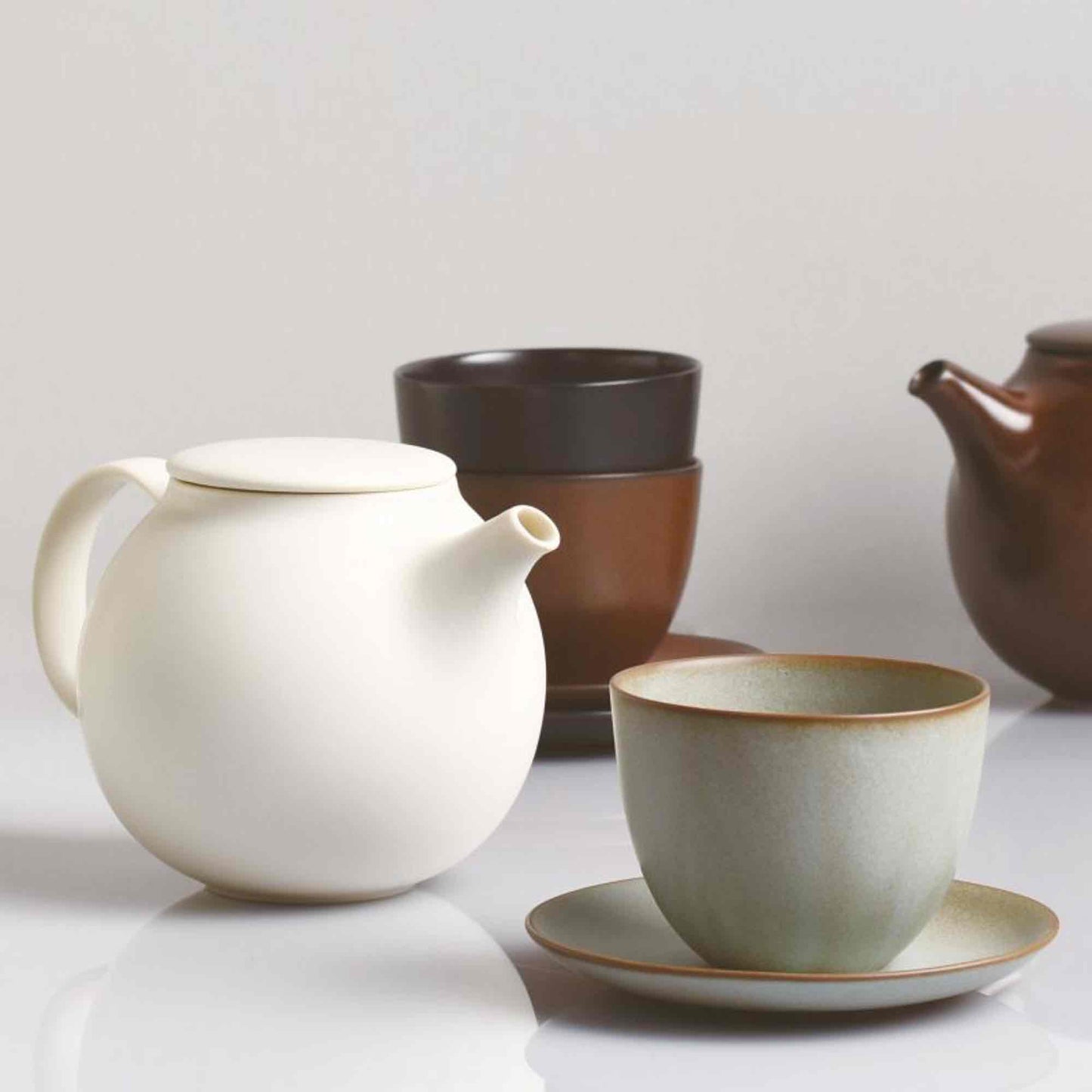 Kinto Pebble Cup and Saucer - Moss Green - 180ml - 6oz
