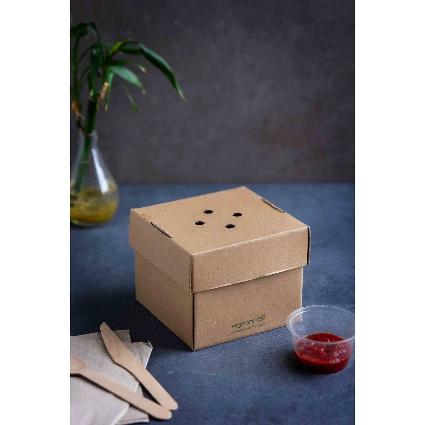 Vegware Compostable Premium Burger Box 10.5cm / 5in - Kraft - Case of 100