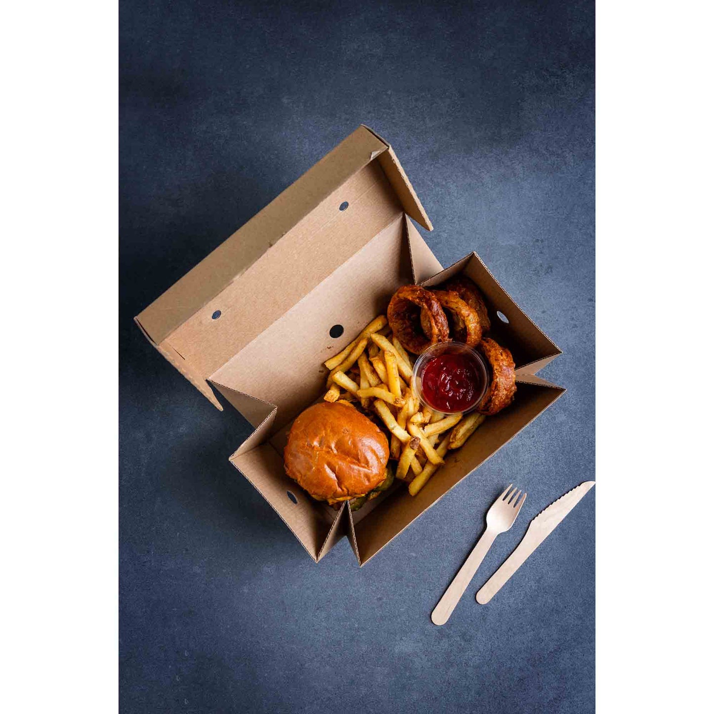 Vegware Compostable Premium Burger Meal Box 24.5 x 12cm / 9 x 5in - Kraft - Case of 100