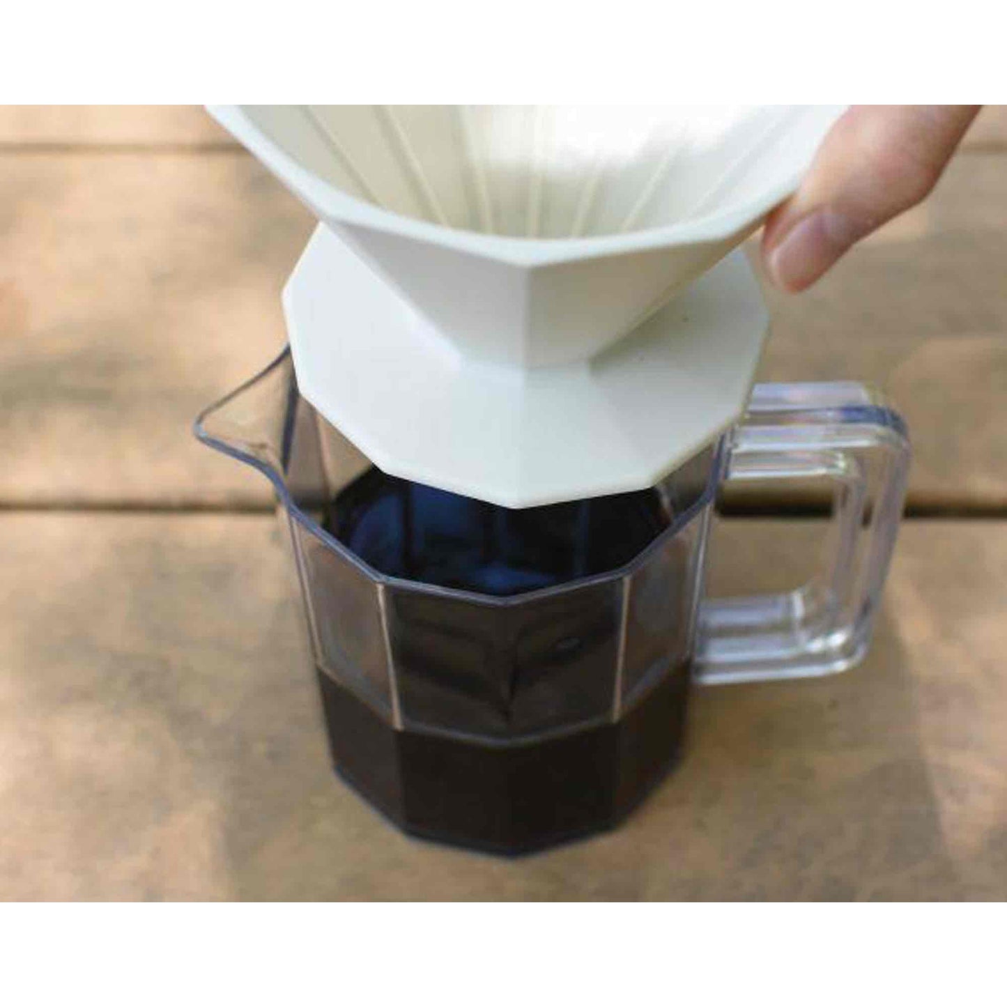 Kinto Alfresco Brewer Jug Set 4 Cups - Black