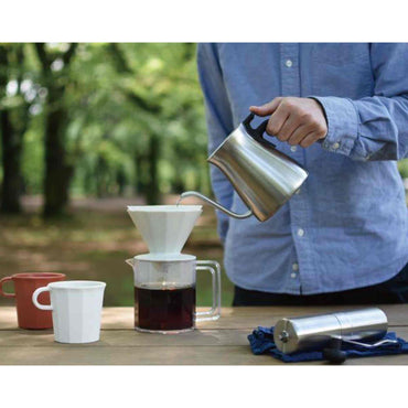 Kinto Alfresco Brewer Jug Set 4 Cups - Beige