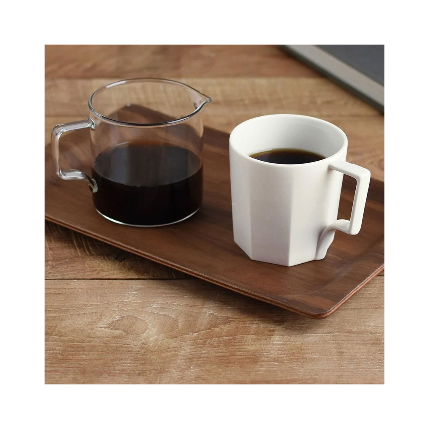 Kinto OCT Mug 300ml - Porcelain Mug with Elegant Octagonal Design