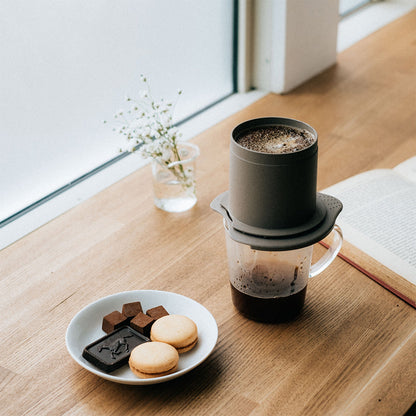 Hario Cafe All Dripper BATON 01