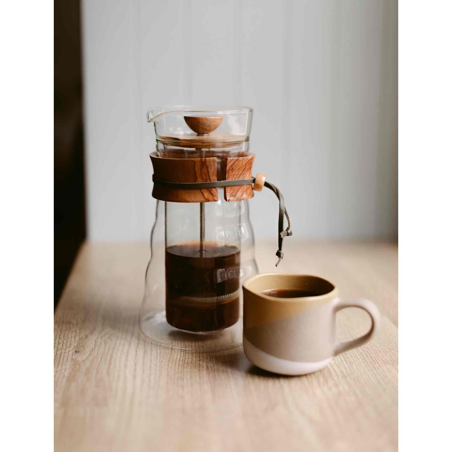 Hario Double Glass Olive Wood Coffee Press 400ml - 3 Cup
