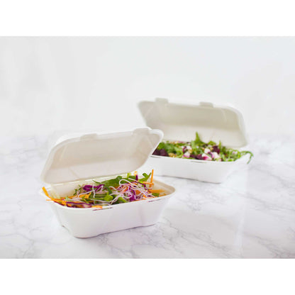 Vegware Compostable 7 x 5in Regular Bagasse Clamshell - White - Case of 500